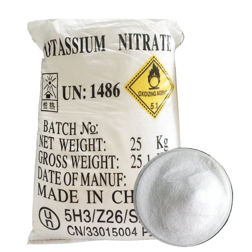 Industria commercio cristalli di alta qualità di alta qualità in puro potassio nitrato polvere granulare fertilizzante grado usi medici polvere per fertilizzante